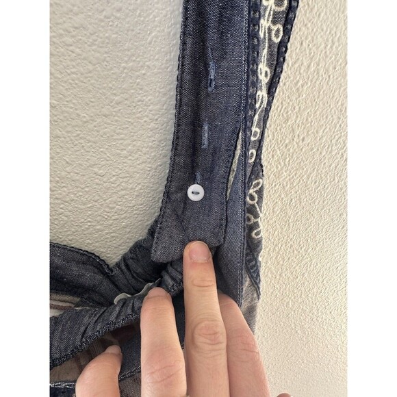 Elegant Striped Maxi Dress - Picture 8 of 10